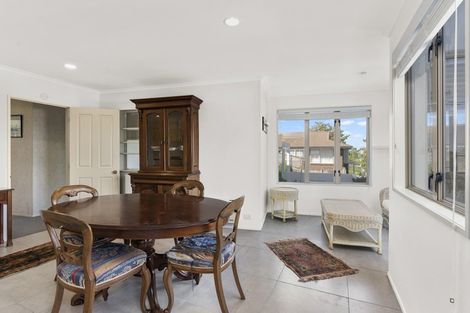 Photo of property in 1/10 Norman Road, Hauraki, Auckland, 0622