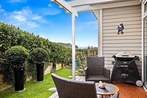 Photo of property in 2 Sunshine Terrace, Orewa, 0931