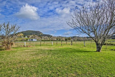 Photo of property in 39 Valley Road, Hikurangi, 0114