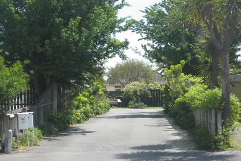 Photo of property in 10b Tralee Place, Bishopdale, Christchurch, 8053