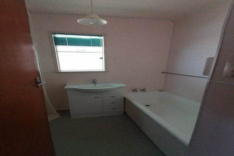 Photo of property in 63 Queen Street, Westport, 7825