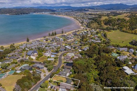 Photo of property in 44 Centennial Drive, Whitianga, 3510
