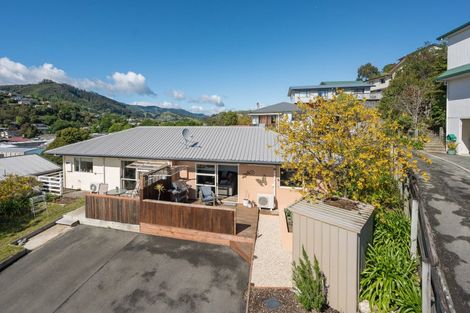 Photo of property in 13 Saint Anne Place, Toi Toi, Nelson, 7010