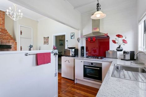 Photo of property in 78 Thornton Road, Cambridge, 3434