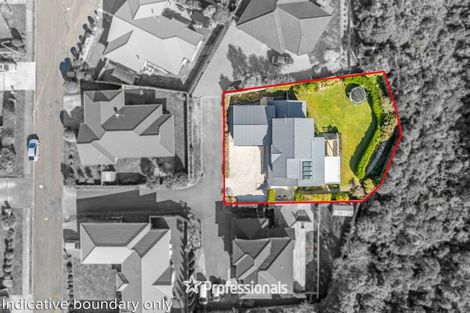 Photo of property in 14 Ronald Scott Grove, Riverstone Terraces, Upper Hutt, 5018