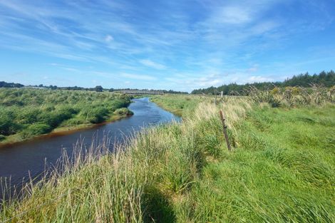 Photo of property in 77 Bay View Road, Woodend, Invercargill, 9877