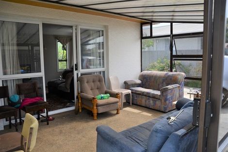 Photo of property in 45 Bickerton Street, Wainoni, Christchurch, 8061