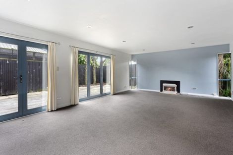 Photo of property in 209 Innes Road, St Albans, Christchurch, 8052