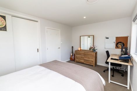 Photo of property in 92 Silverstream Road, Crofton Downs, Wellington, 6035