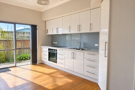 Photo of property in 38 Kensington Avenue, Petone, Lower Hutt, 5012