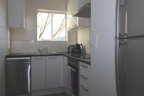 Photo of property in 33 Seddon Road, Frankton, Hamilton, 3204