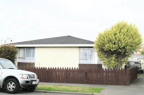 Photo of property in 1/12 Bayswater Crescent, Bromley, Christchurch, 8062