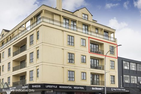 Photo of property in Maddison Apartments, 3/6a Queen Street, Palmerston North, 4410