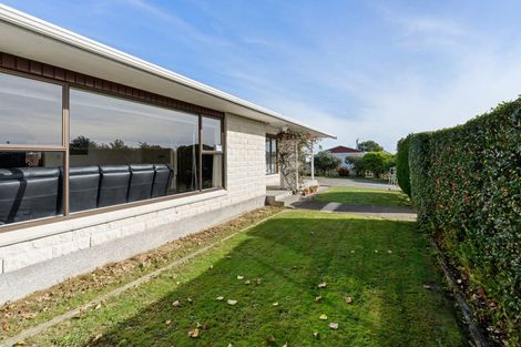 Photo of property in 8 Rimu Street, Levin, 5510