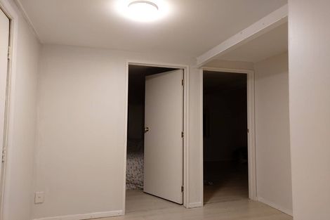 Photo of property in 2/55 Glenmore Road, Sunnyhills, Auckland, 2010