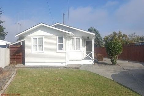 Photo of property in 16 Cedar Place, Hillcrest, Hamilton, 3216