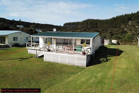 Photo of property in 4 Bay View Road, Pouto, Te Kopuru, 0391