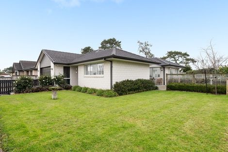 Photo of property in 33 Teal Place, Pyes Pa, Tauranga, 3112