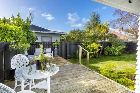 Photo of property in 2/504 Fergusson Drive, Trentham, Upper Hutt, 5018