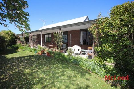 Photo of property in 12 Ferrier Place, Tinwald, Ashburton, 7700