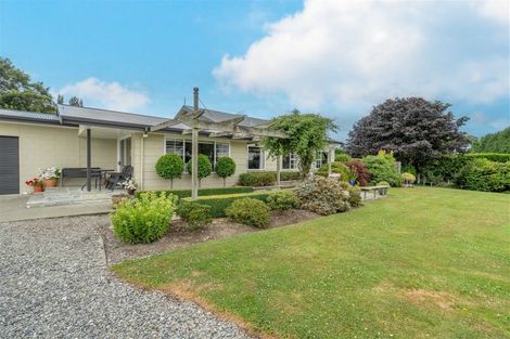 Photo of property in 179 Winton-lorneville Highway, Thomsons Crossing, Winton, 9781