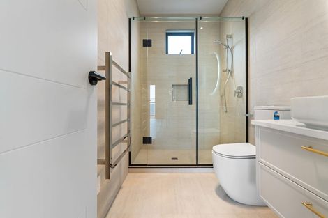 Photo of property in 55 Puihi Crescent, Massey, 0614