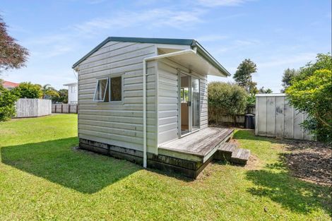 Photo of property in 218b Ocean Road, Whangamata, 3620