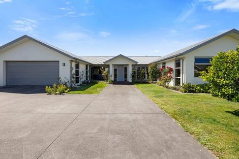 Photo of property in 8 Wentworth Lane, Waiwhakaiho, New Plymouth, 4312