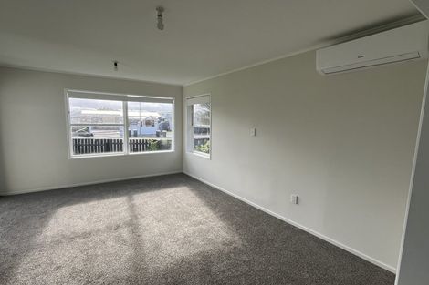 Photo of property in 11 Tiari Place, Mangere East, Auckland, 2024