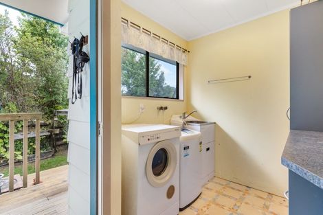 Photo of property in 104 Patiki Place, Whangamata, 3620