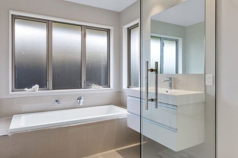 Photo of property in 18 Brantholme Place, Rangiora, 7400