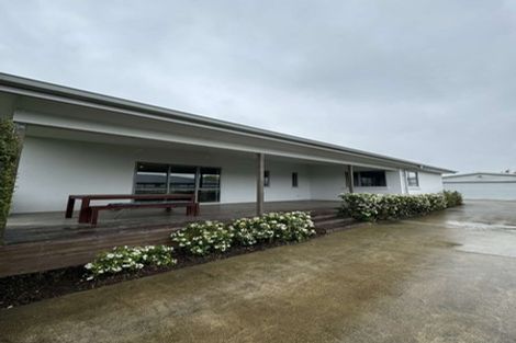 Photo of property in 17 Royal Park Drive, Parklands, Christchurch, 8083