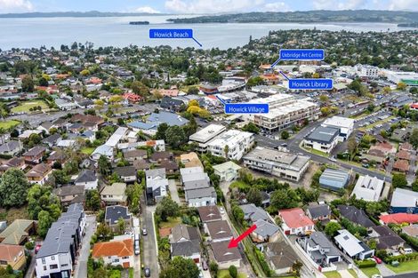 Photo of property in 24 Waterloo Street, Dannevirke, 4930
