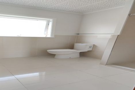 Photo of property in 46 Tiraumea Drive, Pakuranga, Auckland, 2010