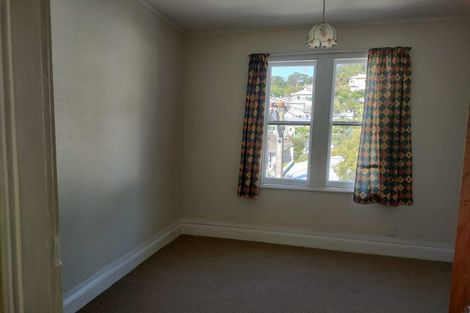 Photo of property in 120 Aro Street, Aro Valley, Wellington, 6021