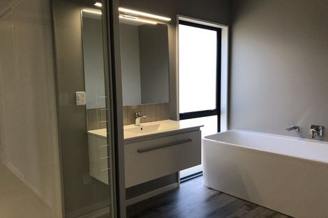 Photo of property in 5 Tussle Grove, Halswell, Christchurch, 8025