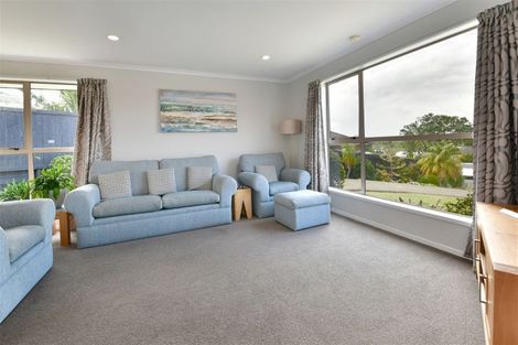 Photo of property in 43 Kensington Terrace, Gulf Harbour, Whangaparaoa, 0930