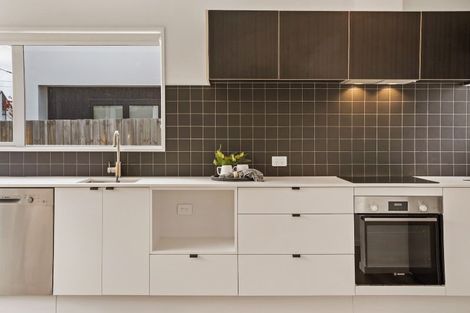 Photo of property in 1/24 Heywood Terrace, Richmond, Christchurch, 8013