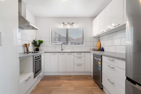 Photo of property in 8a Shearman Grove, Tauranga South, Tauranga, 3112