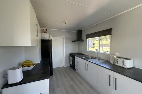 Photo of property in 11 Makere Street, Waitara, 4320