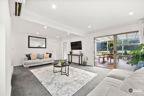 Photo of property in 21 Montana Road, Totara Park, Upper Hutt, 5018