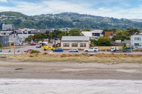 Photo of property in 2 Cuba Street, Petone, Lower Hutt, 5012