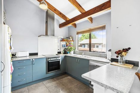 Photo of property in 11/390 West Coast Road, Glen Eden, Auckland, 0602