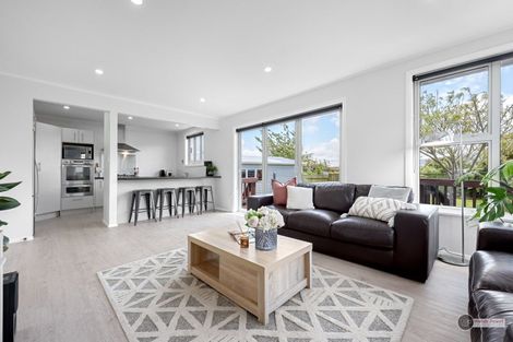 Photo of property in 11 Rimu Street, Naenae, Lower Hutt, 5011