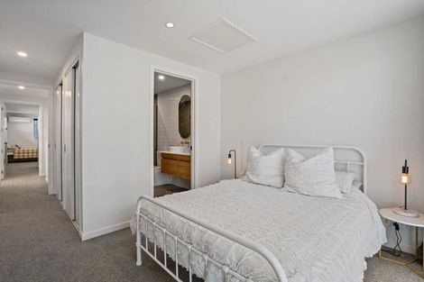 Photo of property in 51 Ryan Loop, Jacks Point, 9371