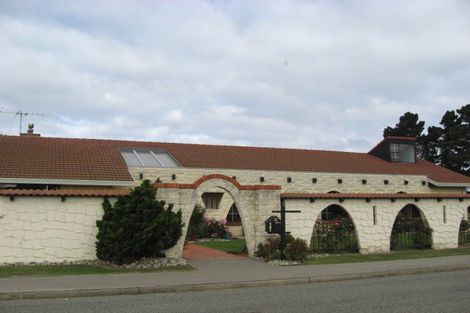 Photo of property in 4 Salisbury Crescent, Oamaru North, Oamaru, 9400