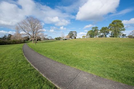 Photo of property in 41a Woodside Road, Massey, Auckland, 0614