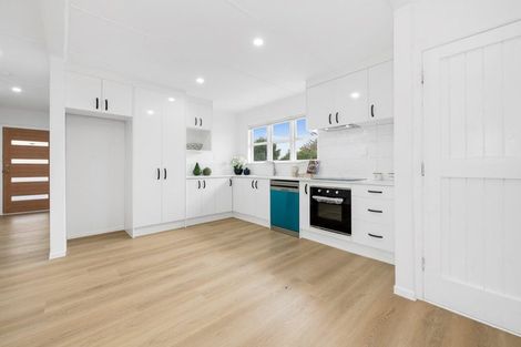 Photo of property in 18 Crown Crescent, Otara, Auckland, 2023