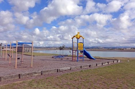 Photo of property in The Terraces, 11/9 Humber Street, Pandora, Napier, 4110