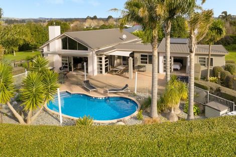 Photo of property in 39 Bradley Avenue, Pyes Pa, Tauranga, 3112